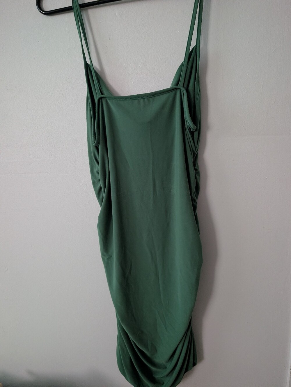 Forever Rose Stretchy Ruched Side Green Mini Dress Size Large - Picture 3 of 6